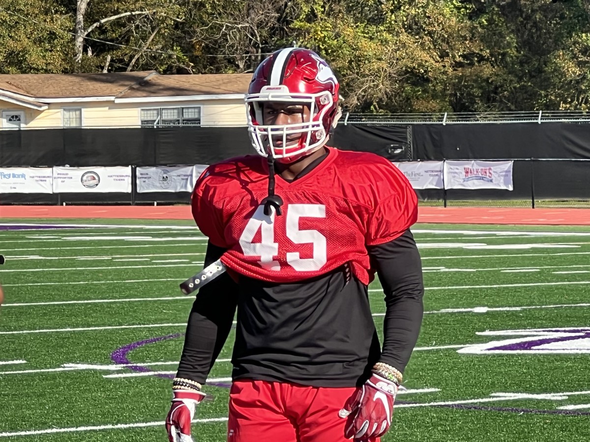 Texas Commitment Defensive Lineman Justice Finkley Trussville (Ala.) Hewitt-Trussville